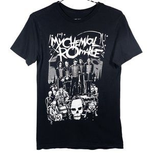 My Chemical Romance Black Parade Band Photo Graphic Tshirt Womens Size SMALL